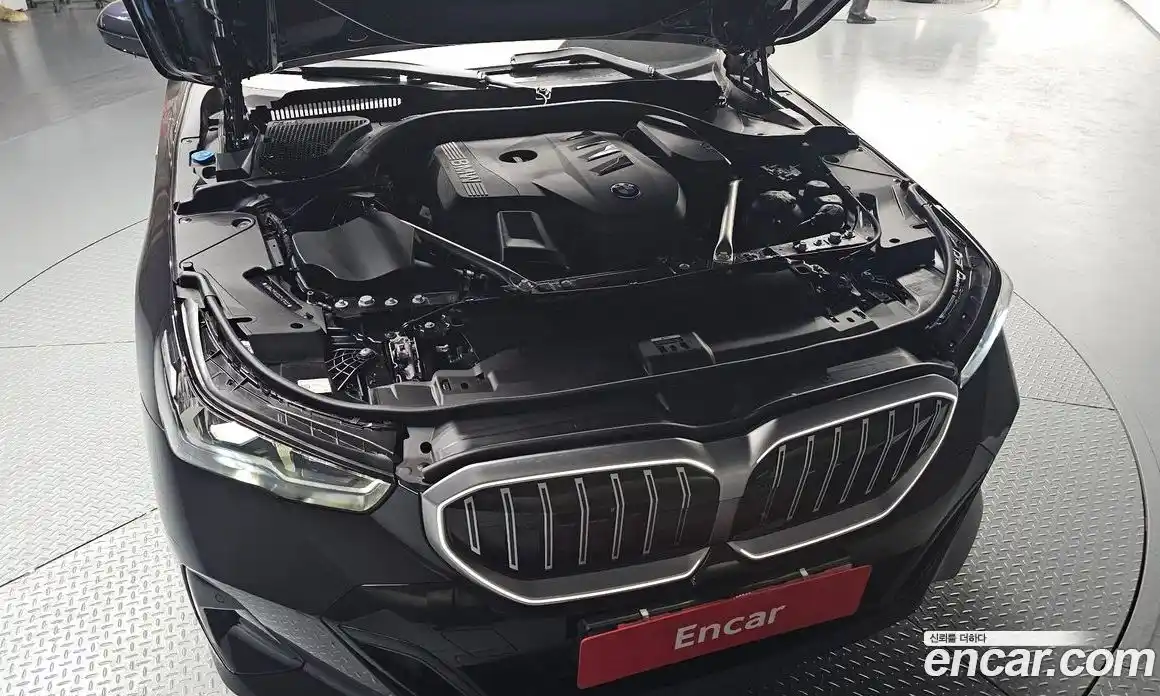 BMW 5-Series 2025 2.0 Автомат в Москве № 1192209, фото 6