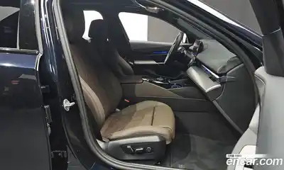 BMW 5-Series 2025 2.0 Автомат в Москве № 1192209, миниатюра 10