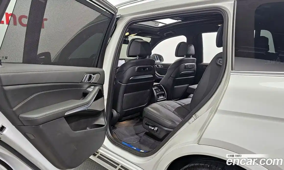 BMW X7 2024 3.0 гидро в Москве № 1192288, фото 11