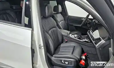 BMW X7 2024 3.0 гидро в Москве № 1192288, миниатюра 12