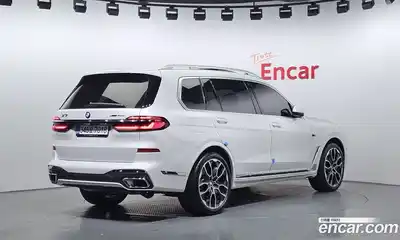 BMW X7 2024 3.0 гидро в Москве № 1192288, миниатюра 2
