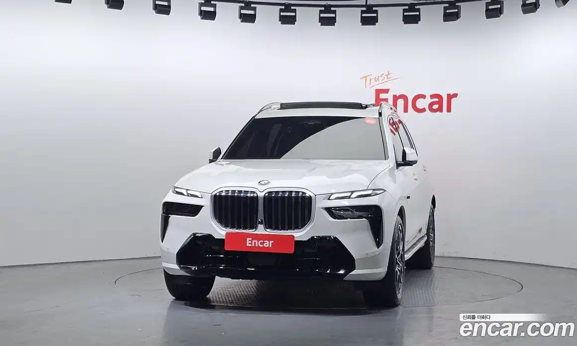 BMW X7 2024 3.0 гидро в Москве № 1192288, фото 3