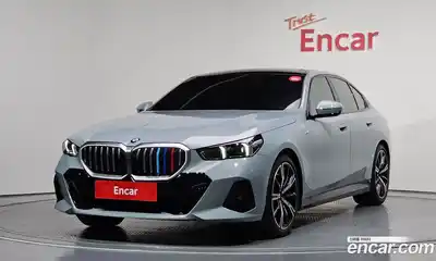 BMW 5-Series 530i xDrive M Sport