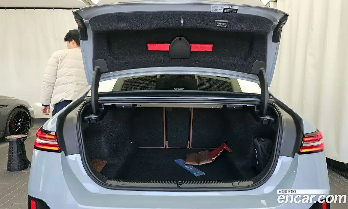 BMW 5-Series 2025 2.0 Автомат в Москве № 1192295, фото 20