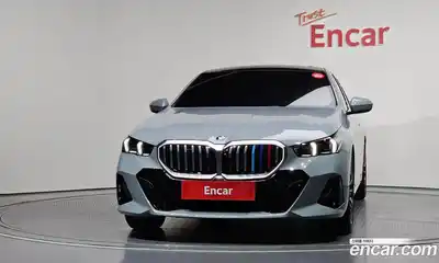 BMW 5-Series 2025 2.0 Автомат в Москве № 1192295, миниатюра 3