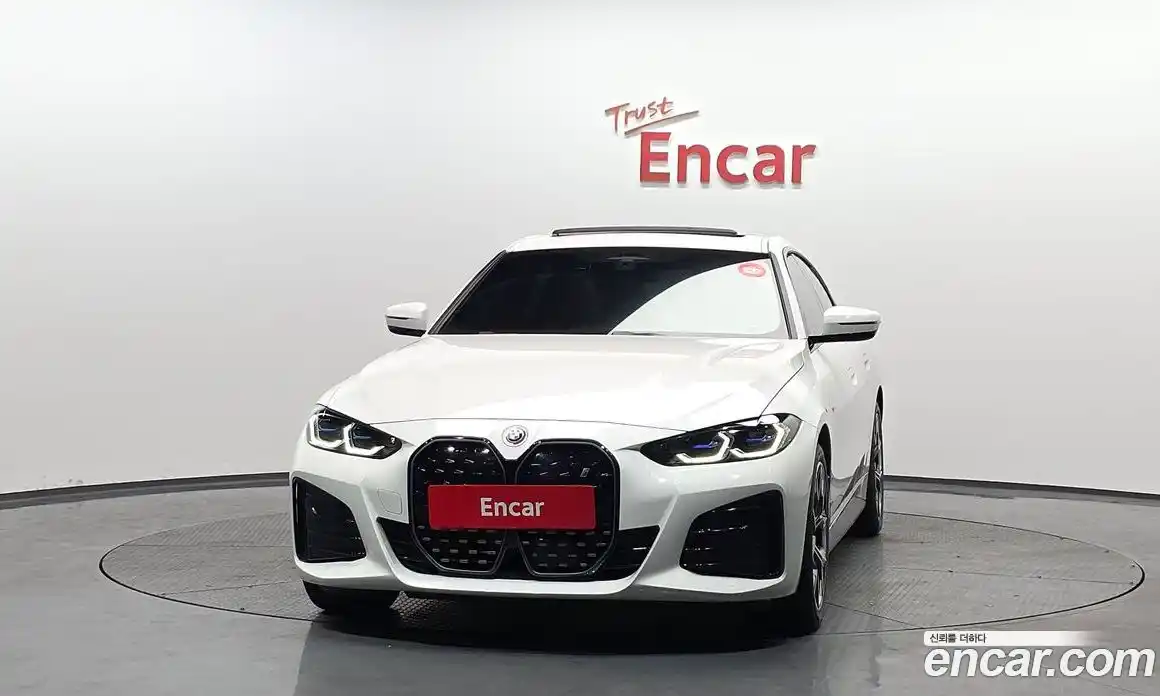 BMW i4 2023 0.2 Автомат в Москве № 1192348, фото 3