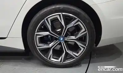 BMW i4 2023 0.2 Автомат в Москве № 1192348, миниатюра 5