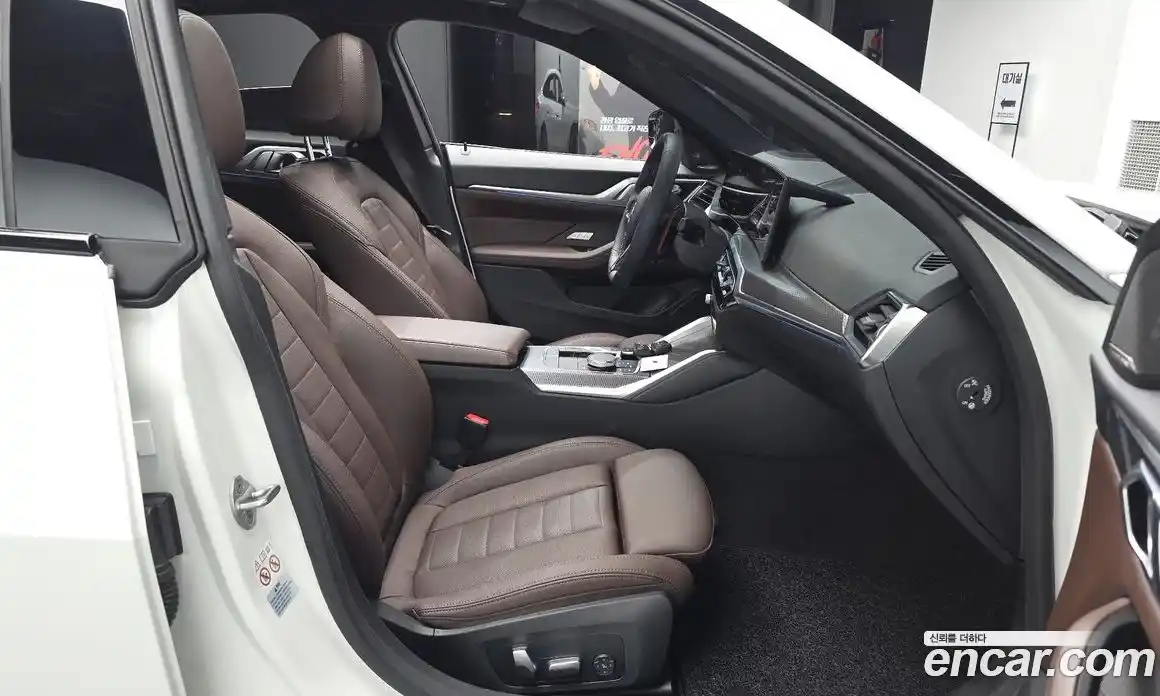 BMW i4 2023 0.2 Автомат в Москве № 1192348, фото 10