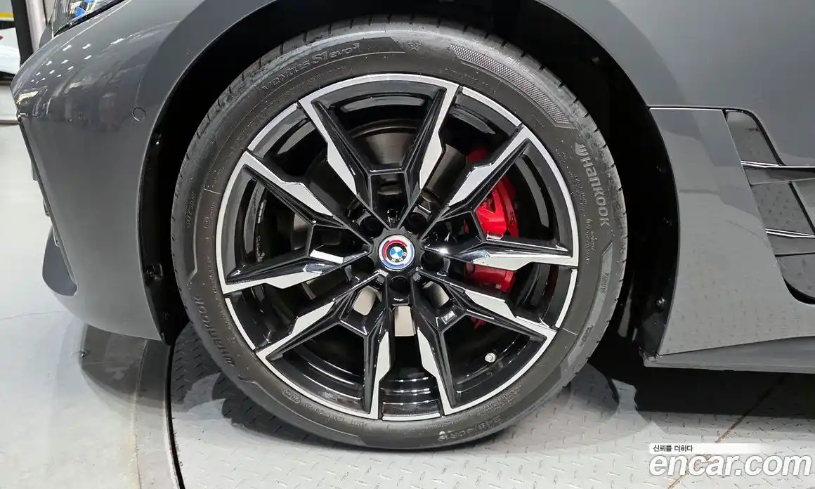 BMW i4 2023 0.2 Автомат в Москве № 1192363, фото 5