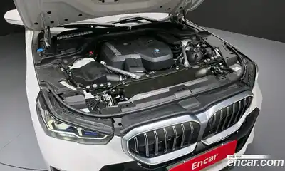 BMW 5-Series 2024 2.0 Автомат в Москве № 1192480, миниатюра 6