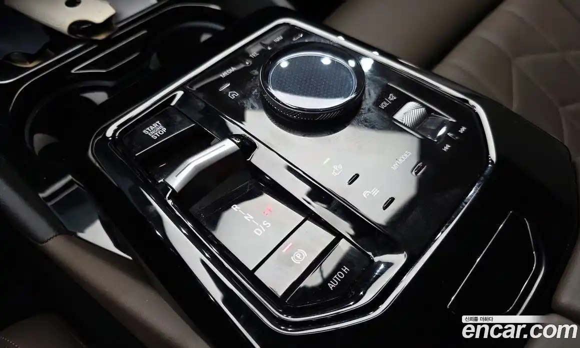 BMW 5-Series 2024 2.0 Автомат в Москве № 1192480, фото 9