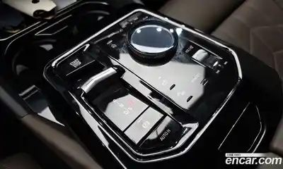 BMW 5-Series 2024 2.0 Автомат в Москве № 1192480, миниатюра 9