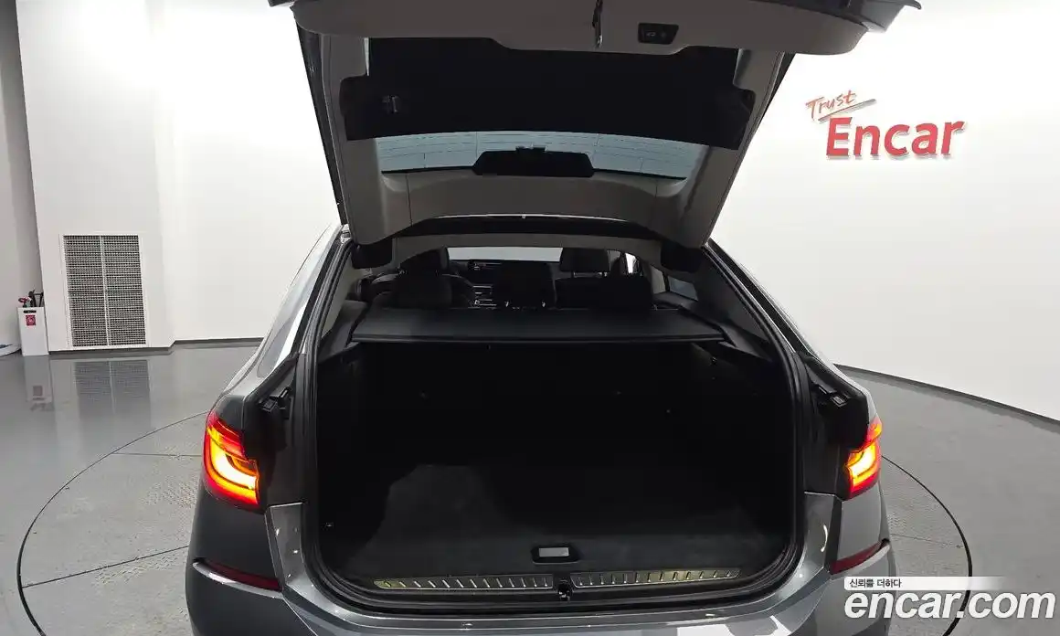 BMW 6-Series 2023 2.0 Автомат в Москве № 1192645, фото 19