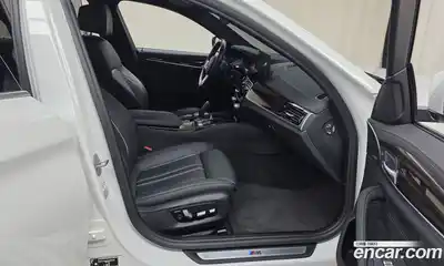 BMW 5-Series 2022 2.0 Автомат в Москве № 1192655, миниатюра 11