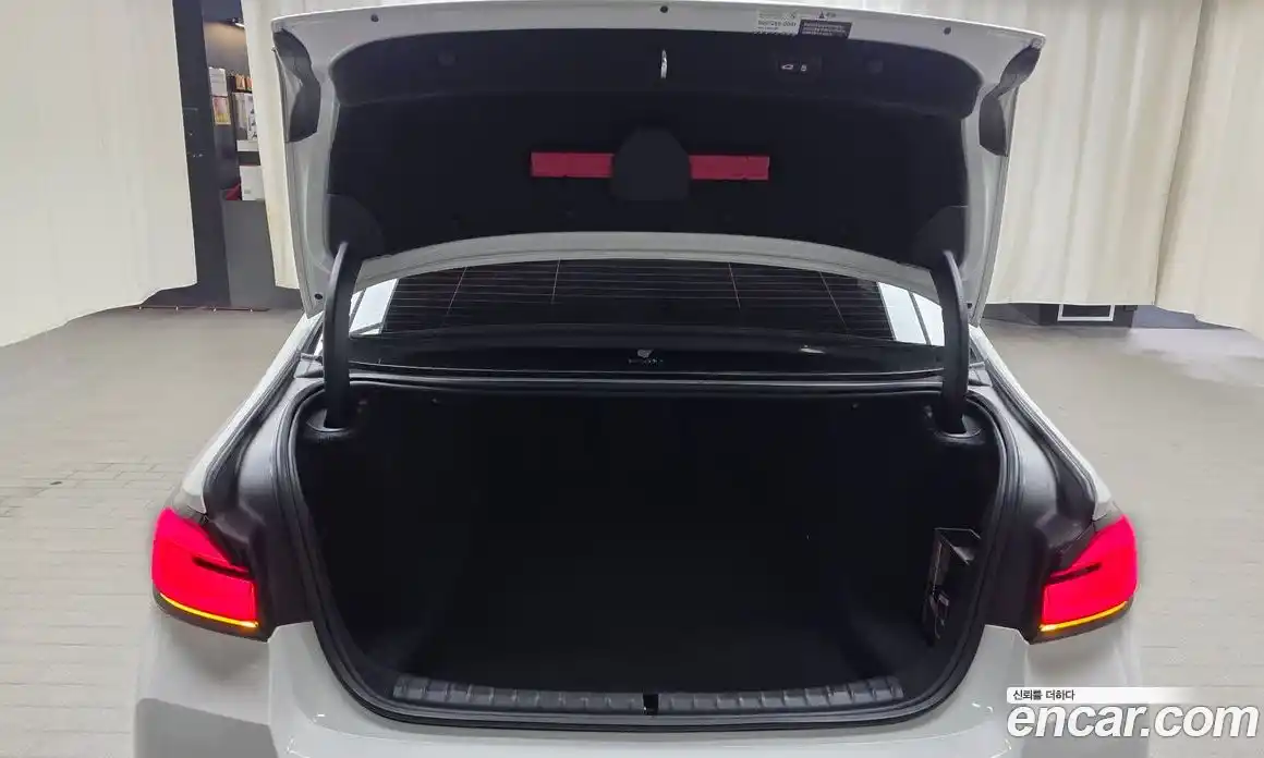 BMW 5-Series 2022 2.0 Автомат в Москве № 1192655, фото 20