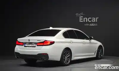 BMW 5-Series 2022 2.0 Автомат в Москве № 1192655, миниатюра 2