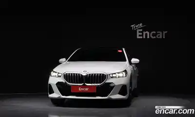 BMW 5-Series 2024 2.0 Автомат в Москве № 1192785, миниатюра 3