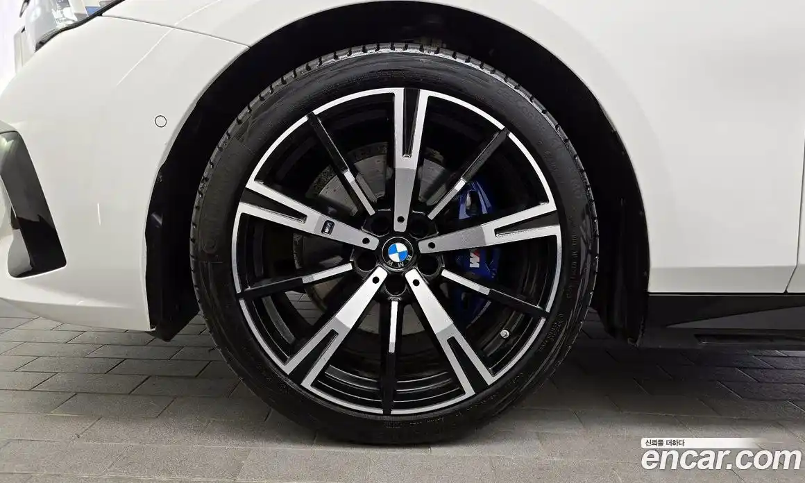 BMW 5-Series 2024 2.0 Автомат в Москве № 1192785, фото 5