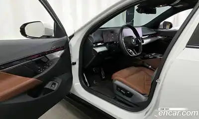 BMW 5-Series 2024 2.0 Автомат в Москве № 1192785, миниатюра 10