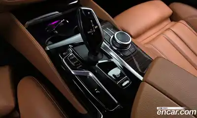 BMW 5-Series 2022 2.0 Автомат в Москве № 1193290, миниатюра 9