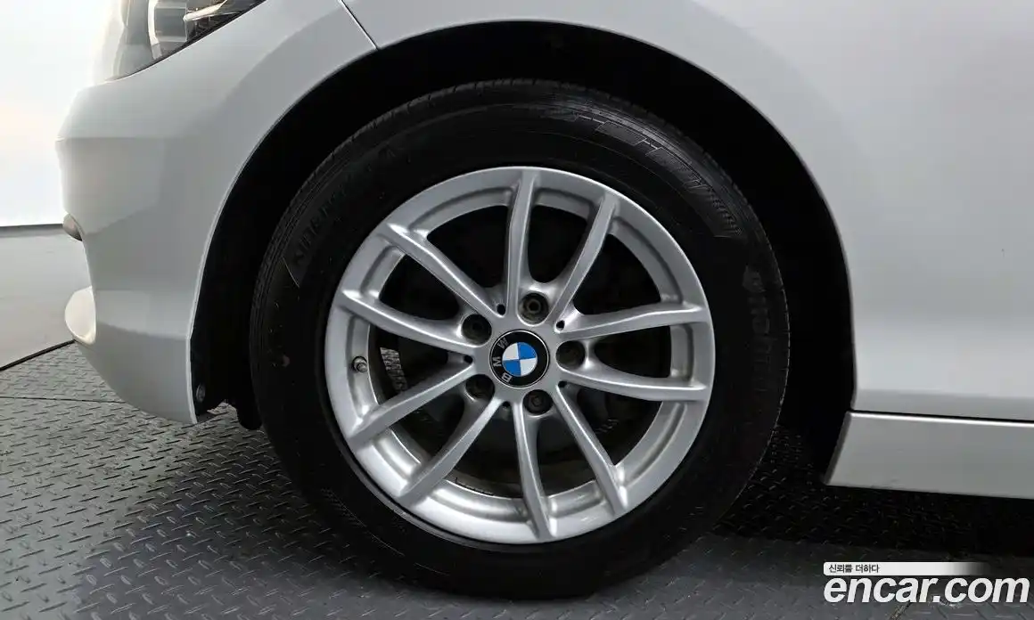 BMW 1-Series 2017 2.0 гидро в Москве № 1193312, фото 5