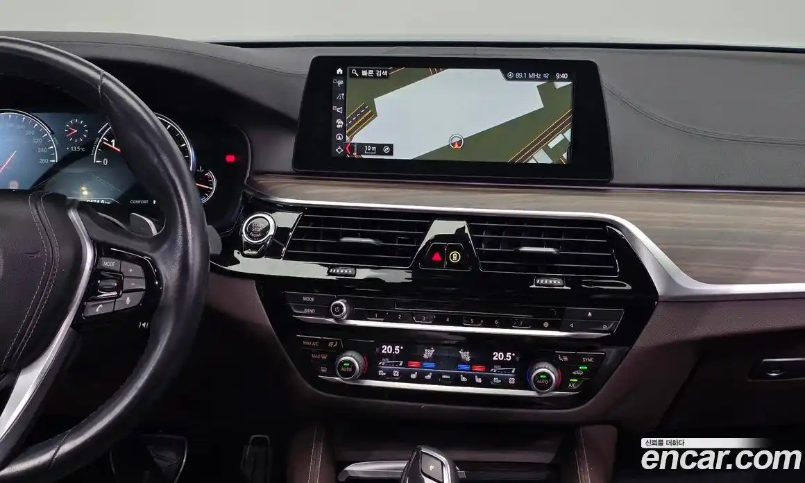 BMW 5-Series 2017 2.0 Автомат в Москве № 1193387, фото 15