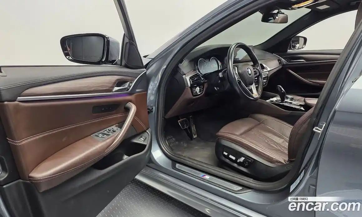 BMW 5-Series 2017 2.0 Автомат в Москве № 1193387, фото 10