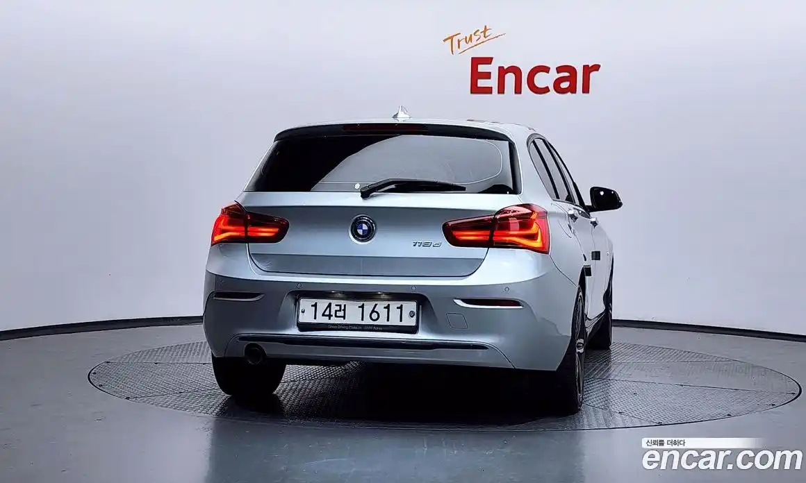 BMW 1-Series 2017 2.0 гидро в Москве № 1193434, фото 4