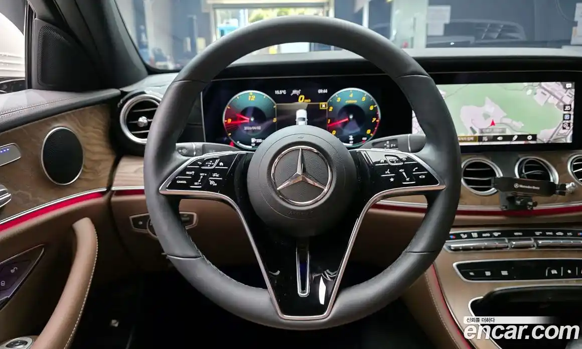 Mercedes-Benz E-Class 2022 2.0 гидро в Москве, фото 13