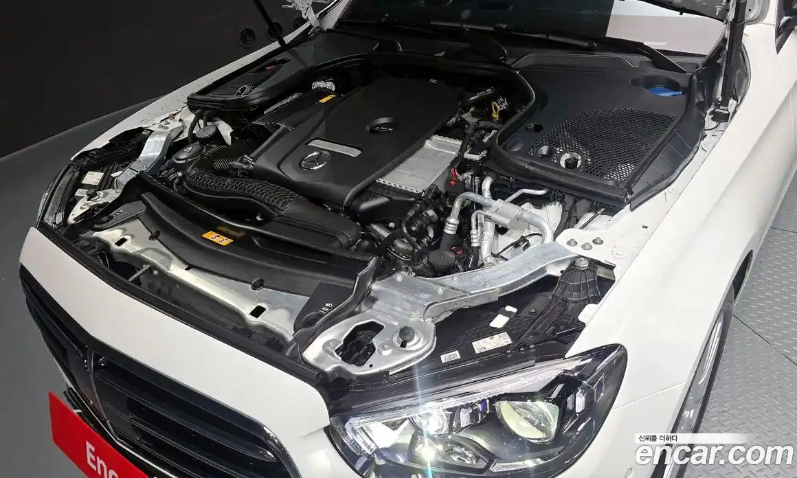 Mercedes-Benz E-Class 2023 2.0 гидро в Москве, фото 6