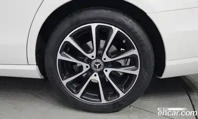 Mercedes-Benz E-Class 2020 2.0 гидро в Москве, миниатюра 5