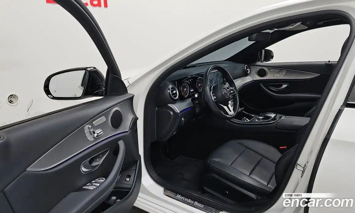 Mercedes-Benz E-Class 2020 2.0 гидро в Москве, фото 10