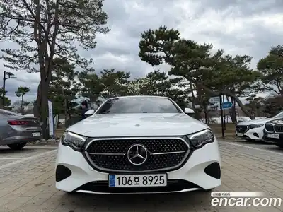 Mercedes-Benz E-Class 2024 2.0 гидро в Москве № 1193817, миниатюра 3