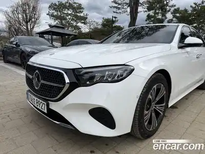 Mercedes-Benz E-Class, 2024