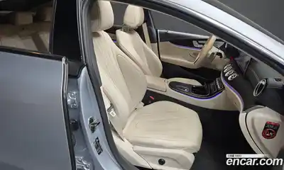 Mercedes-Benz CLS-Class 2023 2.0 гидро в Москве № 1194111, миниатюра 12