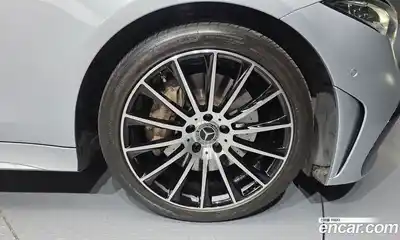 Mercedes-Benz CLS-Class 2023 2.0 гидро в Москве № 1194111, миниатюра 5