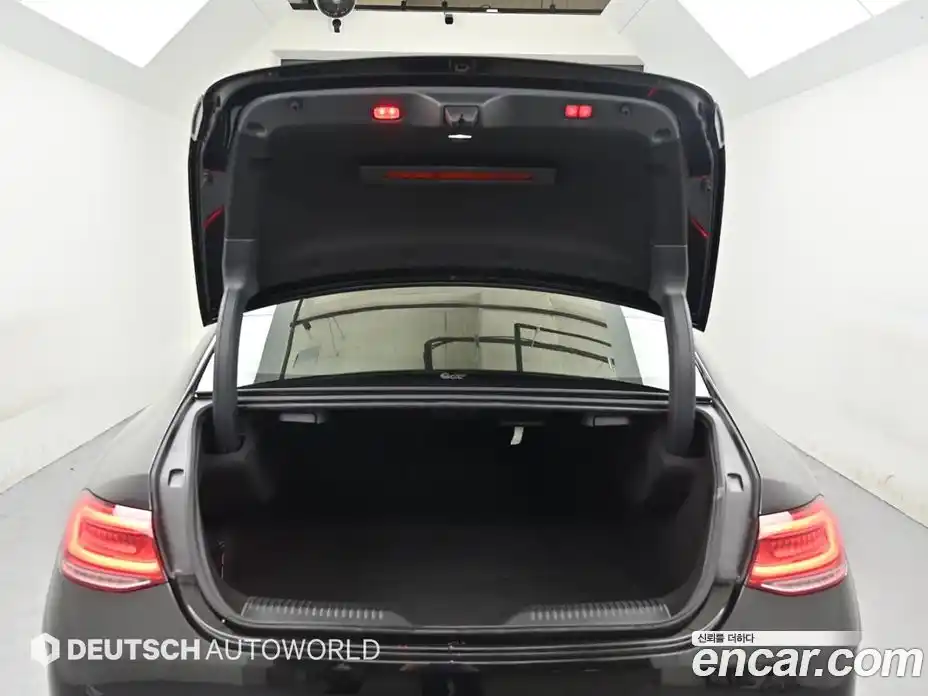 Mercedes-Benz CLS-Class 2019 1.9 гидро в Москве № 1194138, фото 19