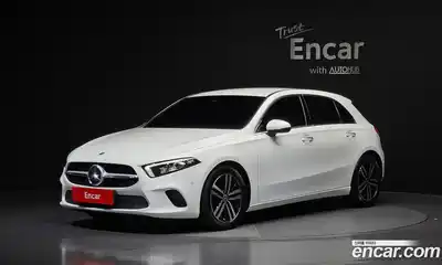 Mercedes-Benz A-Class A220 Hatchback