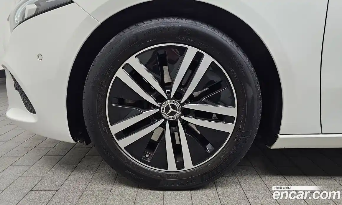 Mercedes-Benz A-Class 2022 2.0 Автомат в Москве № 1194186, фото 5