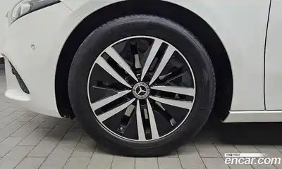 Mercedes-Benz A-Class 2022 2.0 Автомат в Москве № 1194186, миниатюра 5