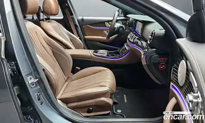 Mercedes-Benz E-Class 2021 3.0 гидро в Москве № 1194259, миниатюра 11