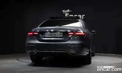 Mercedes-Benz E-Class 2021 3.0 гидро в Москве № 1194259, миниатюра 4