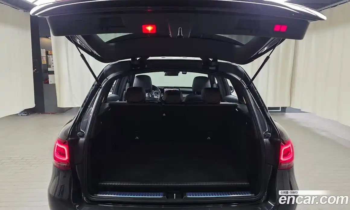 Mercedes-Benz GLC-Class 2022 2.0 гидро в Москве № 1194283, фото 20