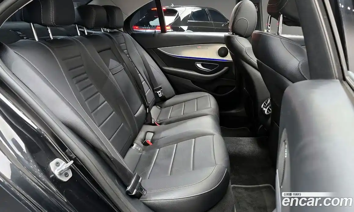 Mercedes-Benz E-Class 2019 2.0 гидро в Москве № 1194313, фото 12
