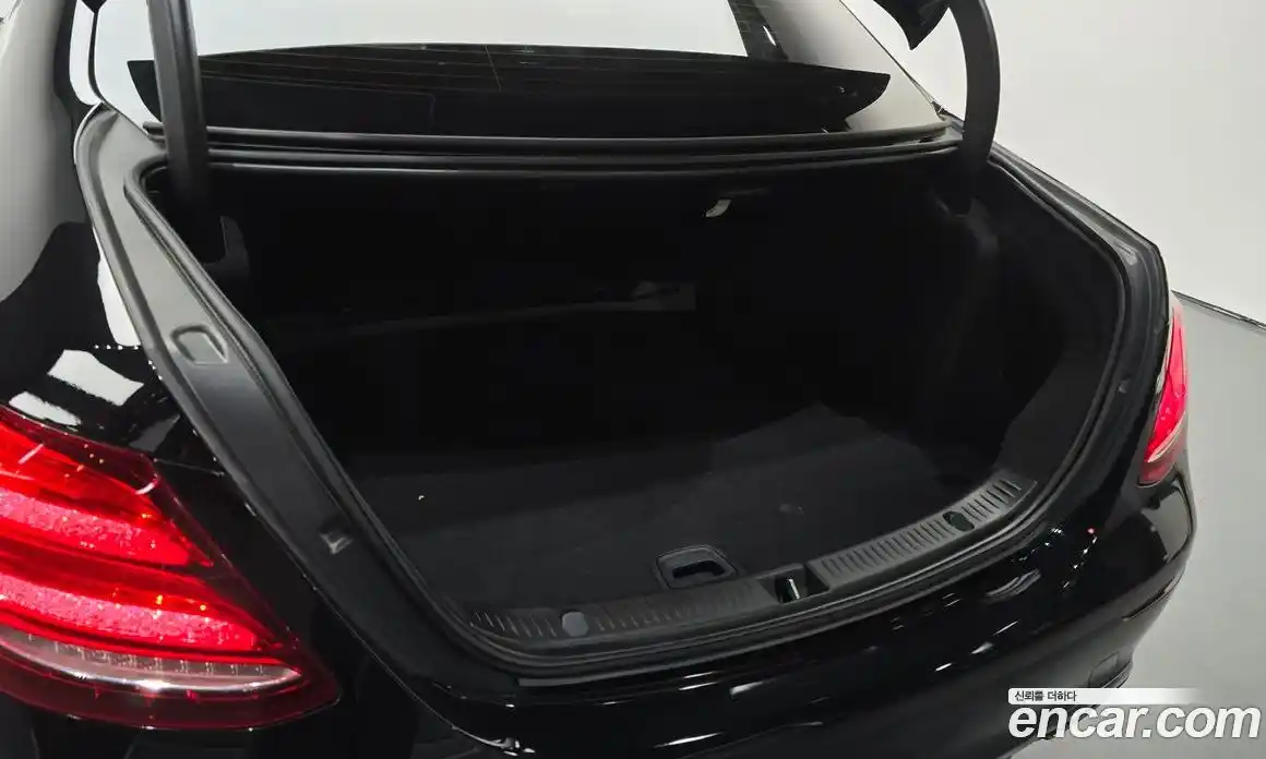 Mercedes-Benz E-Class 2019 2.0 гидро в Москве № 1194313, фото 20