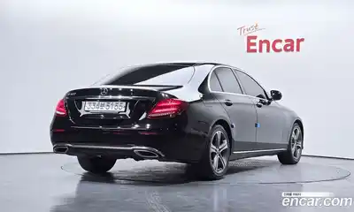 Mercedes-Benz E-Class 2019 2.0 гидро в Москве № 1194313, миниатюра 2