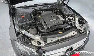 Mercedes-Benz E-Class 2019 2.0 гидро в Москве № 1194313, миниатюра 6