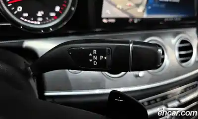 Mercedes-Benz E-Class 2019 2.0 гидро в Москве № 1194313, миниатюра 9