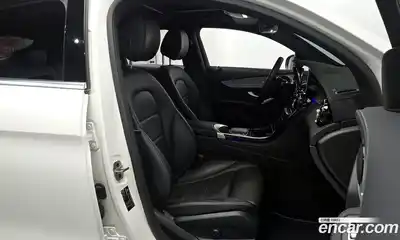 Mercedes-Benz GLC-Class 2022 1.9 гидро в Москве № 1194362, миниатюра 9
