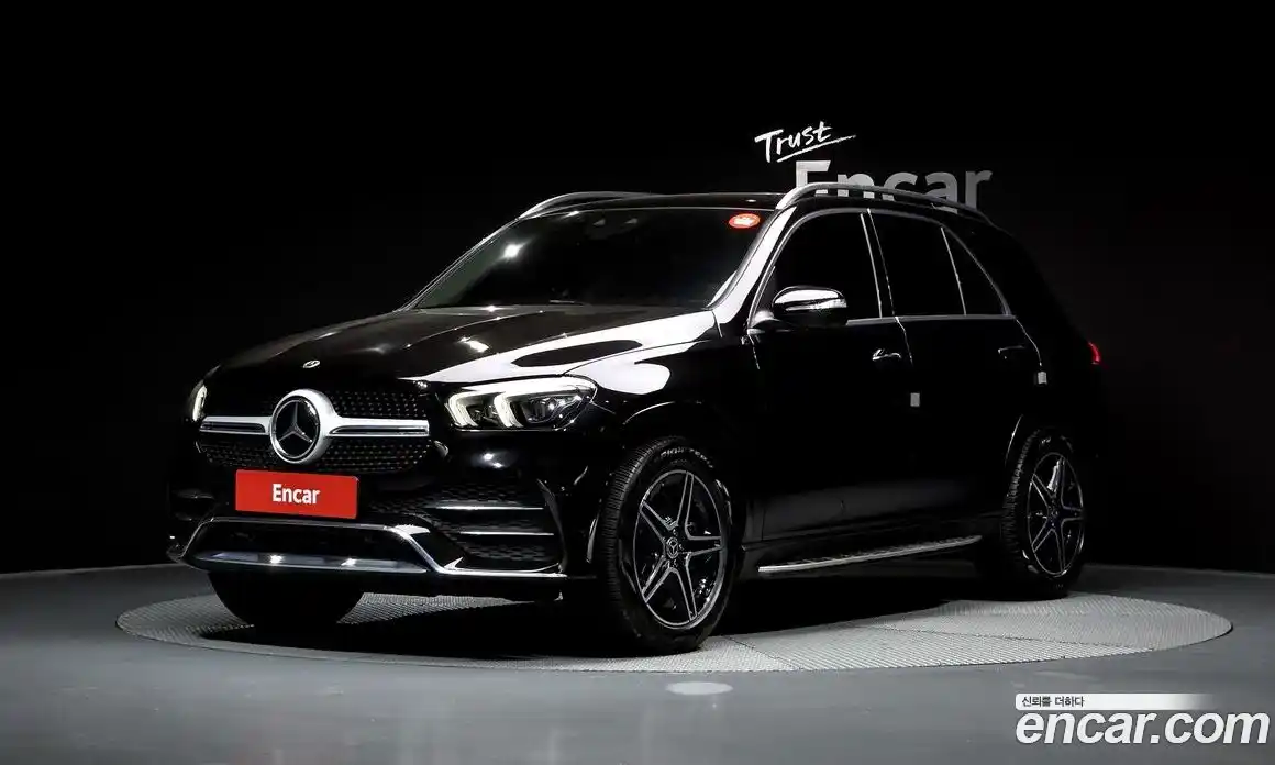 Mercedes-Benz GLE-Class 2021 3.0 Автомат в Москве № 1194457, фото 1